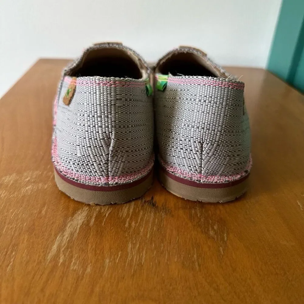Twist X Women’s Breast Cancer Awareness Grey and Pink EcoTWX Slip on Casual Shoe